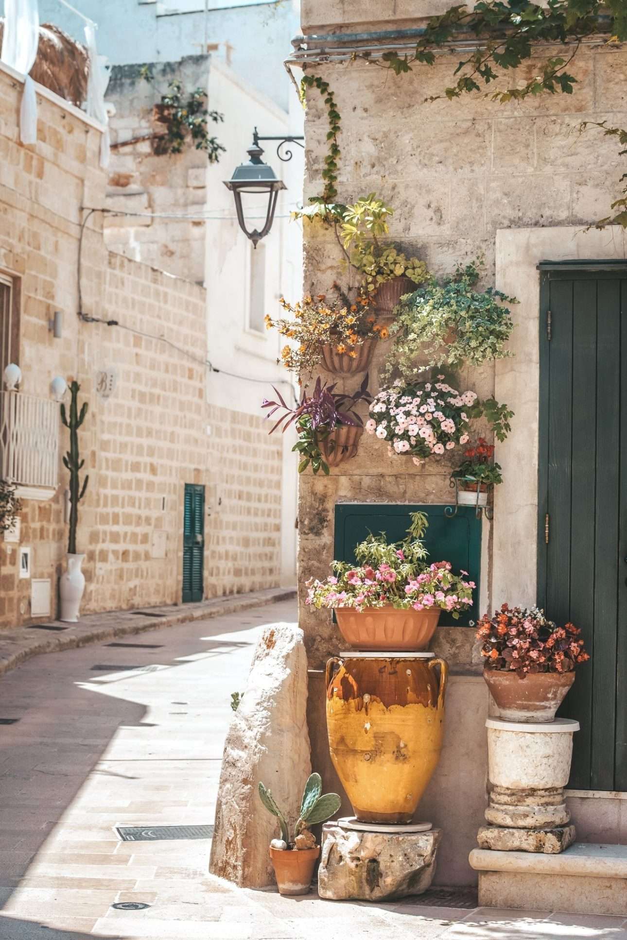 Calles de Monopoli, Puglia